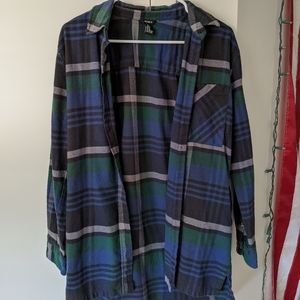 Long forever 21 navy/green flannel with pockets